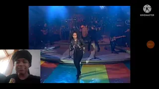 "Selena Quintanilla -(La Carcacha) Live Performance" *My Reaction*