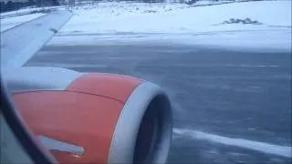 SAS 737-500 Take Off Vigra, Aalesund