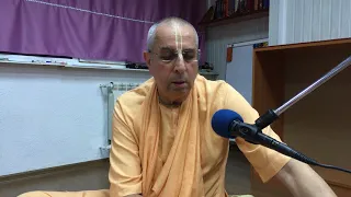 Niranjana Swami — Kirtan in Chernovtsy, Ukraine — 16-Jul-2018