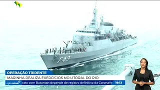 Bolsonaro participa de operação da Marinha no Rio