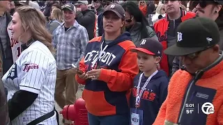 Fans celebrate with Tiger tradition