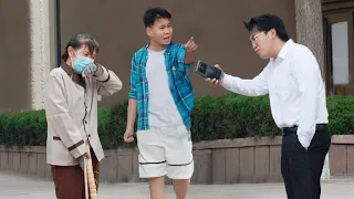 Old Cleaner Is Abused by Her Leader in Public | Social Experiment