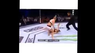 Ronda Rousey Gets Knocked Out! 2nd round against Holly Holm 11-14-15