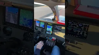 Cessna 421 Takeoff from Lakefront