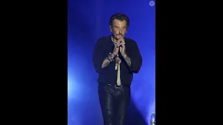 Johnny Hallyday : Agacée, la fille de Lee, son père "de coeur", met les choses au clair, "il faut