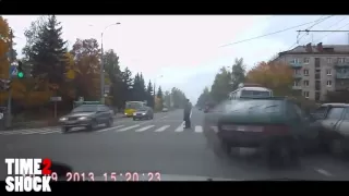 Приколы на дороге! ДТП! Авто приколы! ТП! Бабы за рулем! Accident! Auto fun! A PHOTO! 60