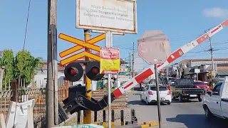 Sirine ceramah‼️Perlintasan kereta api kroya - Railroad crossing Indonesia