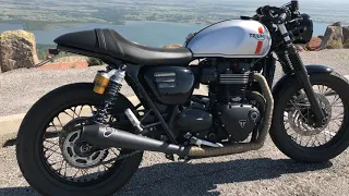 Triumph Street Twin Hooning