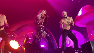 Kesha: Kesha’s Speech + Tik Tok [Live 4K] (Newport, Kentucky - August 29, 2021)