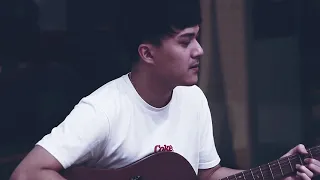 Beautiful - Bazzi (Acoustic Cover)