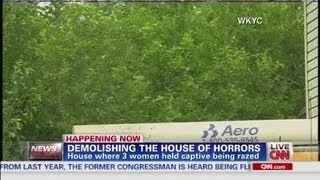 Demolishing Ariel Castro's house of horrors in Cleveland