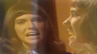 The Carpenters - (They Long to Be) Close to You (1970) [Remastered]