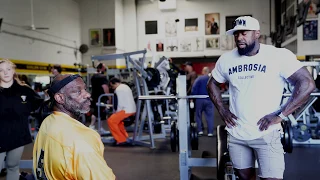 Training Chest 1 Week Out from Mr Olympia | Dexter Jackson & Mike Rashid