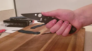 Spyderco paramilitary 2 m4 scale swap and struggle to reassemble