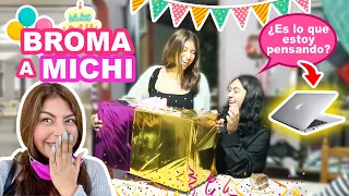 🎉😈BROMA a MICHELLE EN SU CUMPLEAÑOS 🎁LLORA AL ABRIR SU REGALO 🥲|🌮TAQUITOS, FAMILIA Y PASTEL  🍰