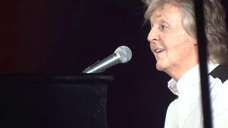 Paul McCartney in São Paulo (26/03/2019) - Let 'Em In