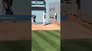 Clayton Kershaw in the bullpen (2018 Oct.17 NLCS Game5 @Dodger Stadium)