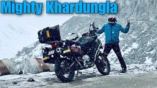 Khardungla Pass pe Snowfall ne Halat kharab Kar Di | Ladakh - Zanskar 2023 EP-02 |  BMW F 850 GSA