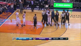 Kristaps Porzingis And Marquese Chriss Brawl - Phoenix Suns vs. New York Knicks - NBA - 13/12/2016