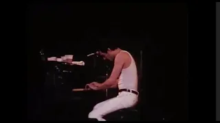 Queen - Play The Game (Live In Montreal, 1981) [Laserdisc]