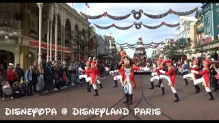 Disneyland Paris Disney`s Christmas Parade DisneyOpa