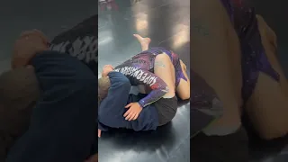 Easy closed guard sweep after you broke down their posture 🤙🏻