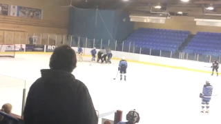 Bantam Hockey Fight(KID BREAKS JAW!!)