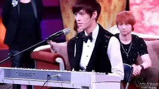 [FANCAM] M4M Alen - Piano Performance @ 非常静距离 "Super Close Distance"