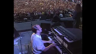 Phil Collins - Do You Remember (Live 1990) -  Phil and Brad Cole Cam