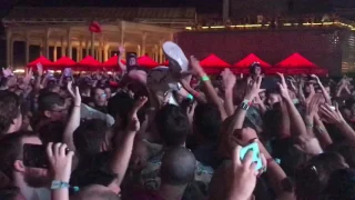 Die Antwoord - Ninja crowd surfing in Barcelona