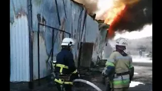 ліквідація пожежі у складській будівлі в с. Петропавлівська Борщагівка