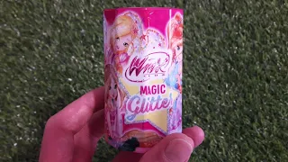 Apriamo con Anita una super novità in edicola WINX MAGIC GLITTER