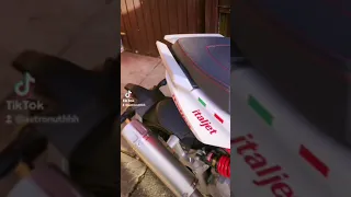 italjet dragster 125 with Akrapovic exhaust