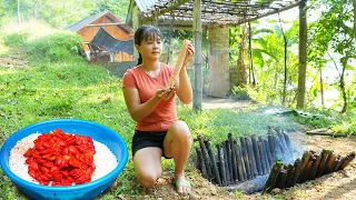 How To Cook Sticky Rice In Bamboo Tube, Bring to the countryside market sell || Free Bushcraft