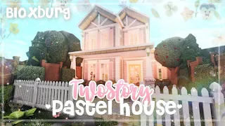 Roblox Bloxburg - Pastel Two-Story Family House - Minami Oroi