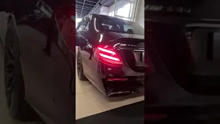 Mercedes-Benz E63s AMG Coldstart Akrapovic