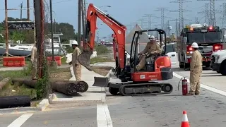 Traffic alert: Highway 146 closed in both directions after gas line rupture in Kemah