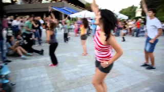 FLASH MOB - Michael Jackson - Beat it- Bulgaria