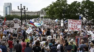 На улицы Хабаровска вновь вышли тысячи протестующих