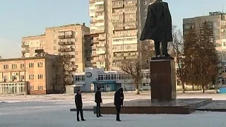 Муляж вибухівки біля пам’ятника Леніну в Шостці