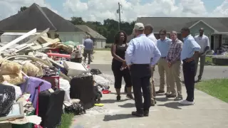 "You're not alone on this." - President Obama visits Baton Rouge