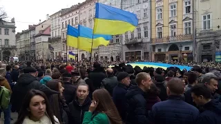 У Львові масово виконали Державний Гімн України