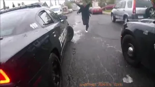 BODY CAM VIDEO: Officer shoots knife-wielding suspect in Bridgeport