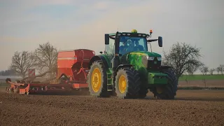 John Deere 6215R  - Horsch Pronto 6 DC.🌾