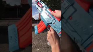 Kleine Nerf zu große Nerf