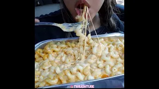 ASMR Eating Cheesiest Mac n cheese Costco 🧀 #short #short