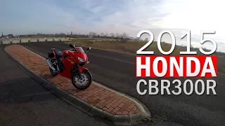 2015 Honda CBR300R walkaround