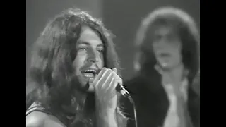 Deep Purple : "Strange Kind Of Woman" (1971) • Unofficial Music Video • HQ Audio • Lyrics Option