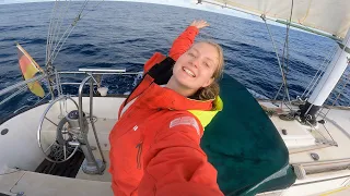 Single-Handed Crossing of the Bay of Biscay (Part 1) - Sailing Alanouwoly EP 19