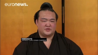 Высший титул в сумо впервые за 19 лет присужден японцу